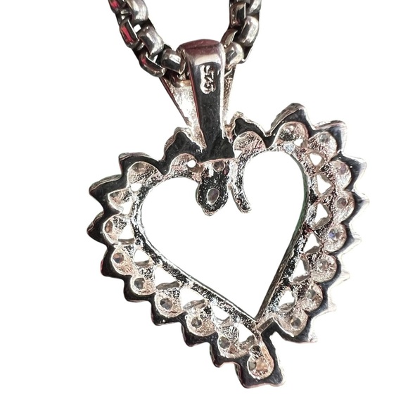 New Sterling Silver 925 Clear Cubic Zirconia Heart Pendant - Picture 6 of 7